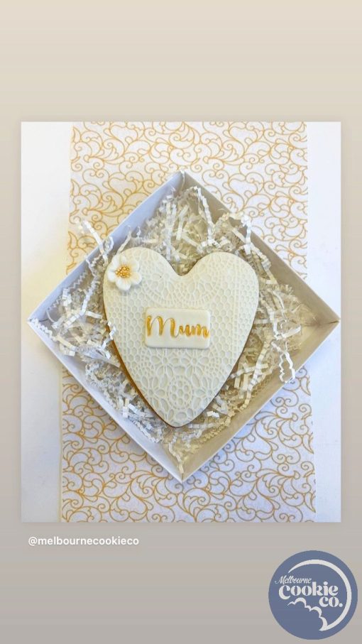 Large Single Elegant Heart Mother's Day Cookie Box